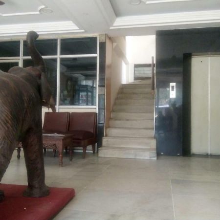 Hotel Dewans Residency Mysore Eksteriør bilde